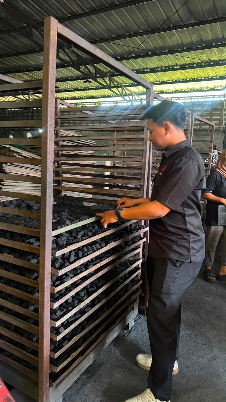 PT Charcoalnesia Team Quality Control Inspection